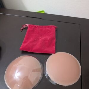 Sticky Cakes Body Silicone Nipple Covers